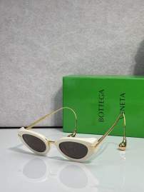 Picture of Bottega Veneta Sunglasses _SKUfw79761330fw